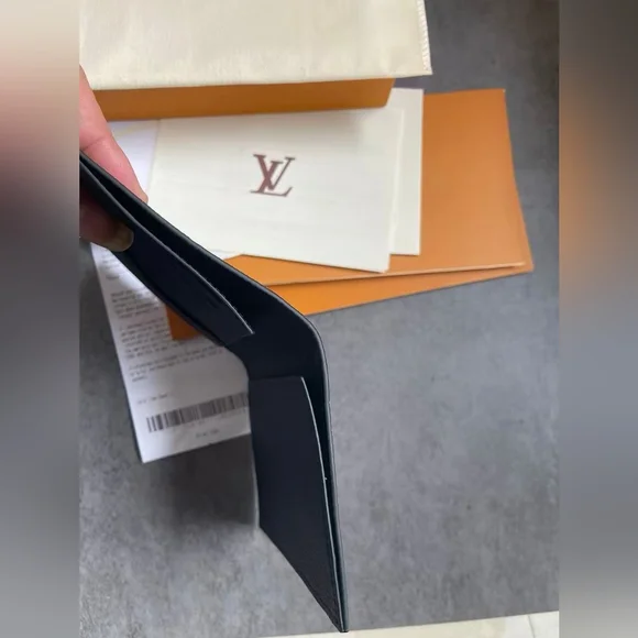 Louis Vuitton Passport Cover - Picture 11 of 11